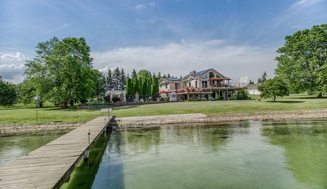 Goose House: spacious lake home with heated pool, game room, private beach on Cayuga lake