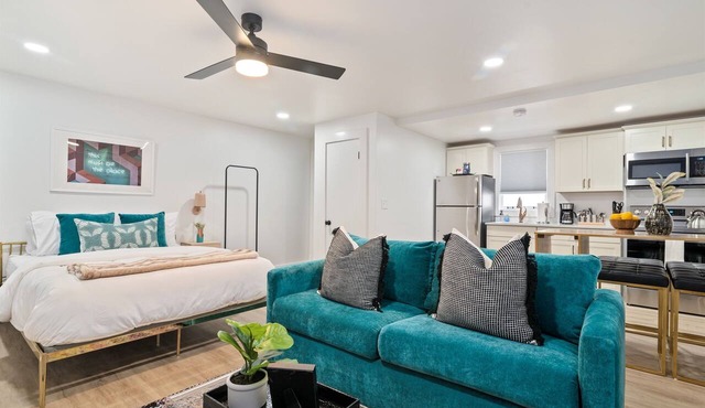 Ground-Floor Studio Near Belmont, Vandy