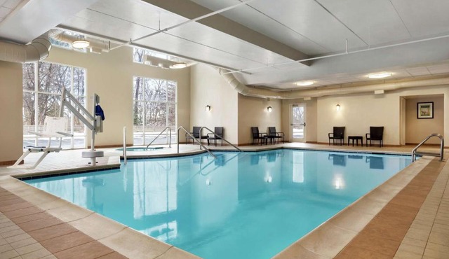 Hampton Inn & Suites Poughkeepsie