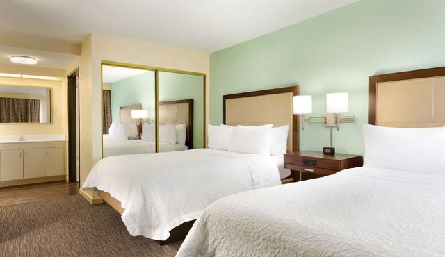 Hampton Inn & Suites Tarpon Springs