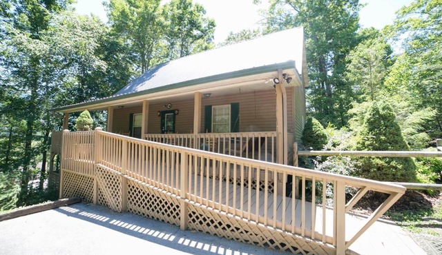 Happy Hollow Cabin