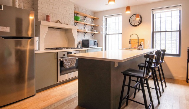 Historic Brownstone Garden Apt in Stuy Heights, Brooklyn