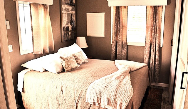 Honeypot Hideaway