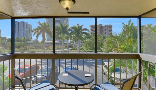 Inland condo with pool and steps to beach/food/shops