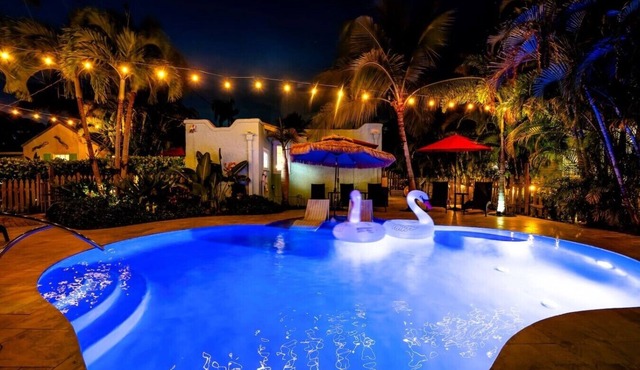 Key West Cottage with Heated Pool