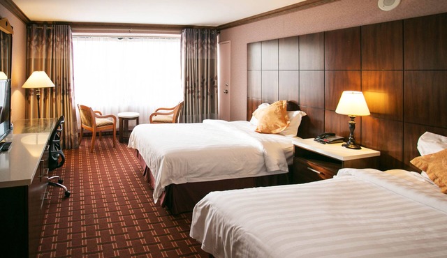 LA Crystal Hotel - Los Angeles Area in Compton