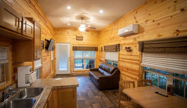 Lake George Escape - Campground