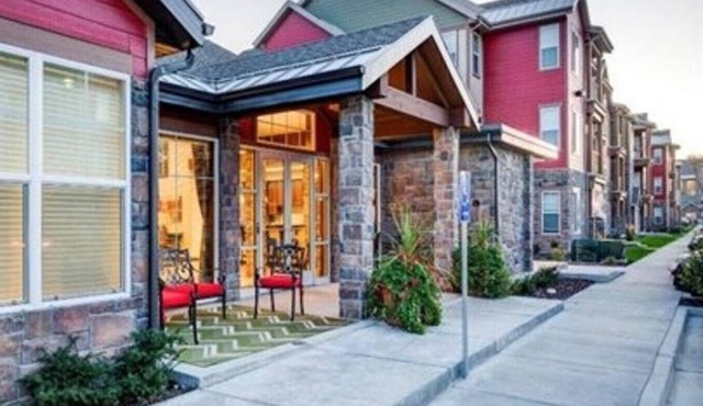 Landing at Viewpointe - 2 Bedrooms in Downtown Pleasant Grove