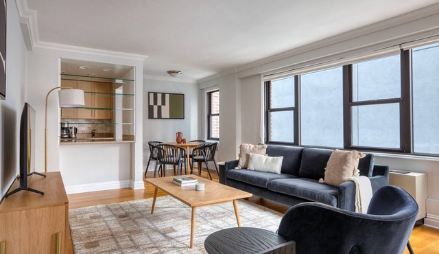 Luxe Kips Bay 1BR w/Gym & Doorman, nr Empire State, by Blueground