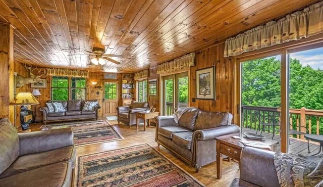 Magnificent 26-Person Vacation Rental in Sevierville, Tennessee - The Ultimate Glamping Site near Pigeon Forge