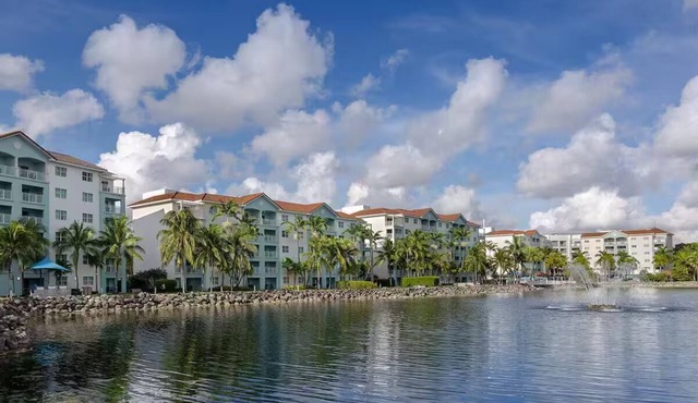Marriott villa 2-bedroom in Doral Miami with all amenities! PGA GOLF EVENT week