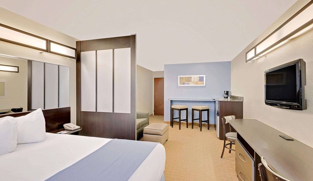 Microtel Inn & Suites by Wyndham Geneva