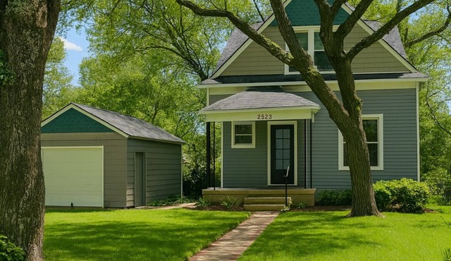 Mimi's Place: Victorian 3BR Home Near KC Weddings + WC26
