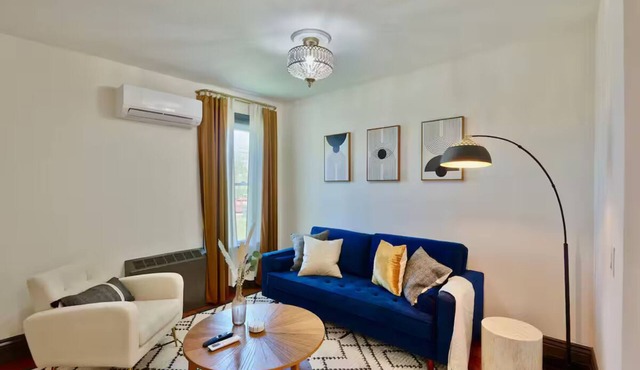 Mississippi Muse, Modern & Chic 1BR Near Downtown, Quick Walk to Bakery & Pizza