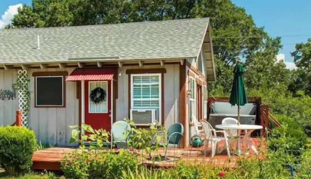 Mocking Bird Cottage
