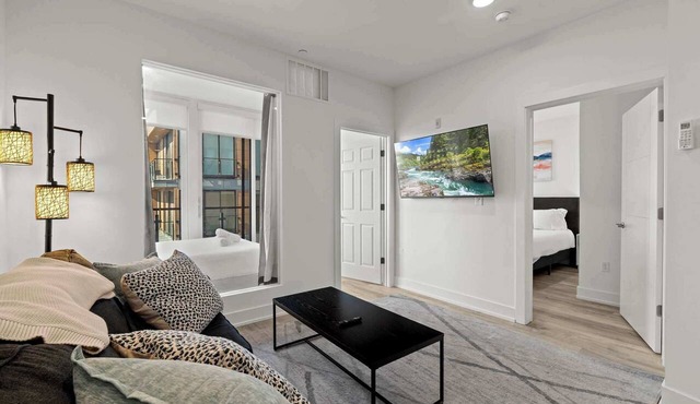Modern 2BD | Sleeps 6 | Northern Liberties