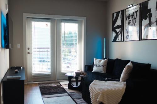 Modern Atlanta Oasis