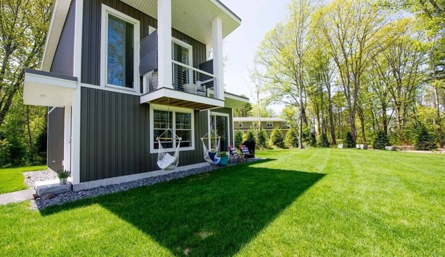 Modern Cottage with Ocean Access & Wildlife