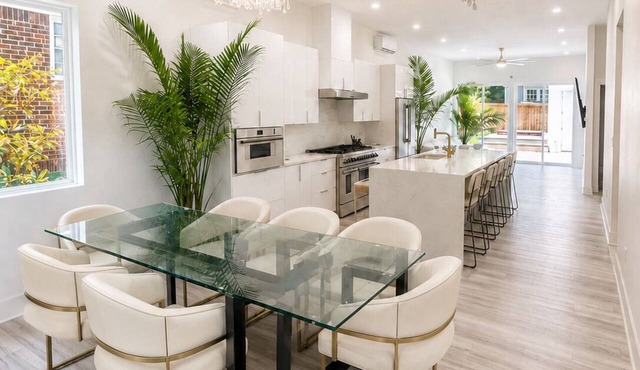 Modern Luxury Home in the heart of Midtown