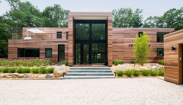 Modern Luxury in the Hamptons
