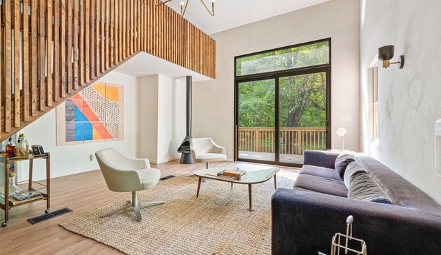 Modern Upstate Gem Surrounded by Trees with Hot Tub - 2.5 BD, 2 BH