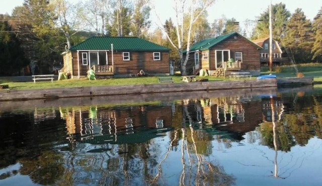 Moose River Cabin 2 - Firefly