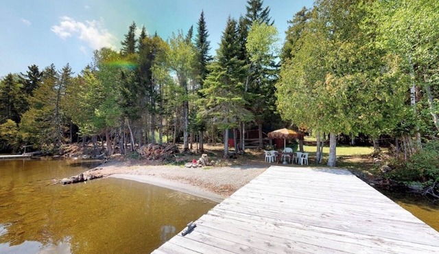Moosehead Memories - Quiet Dog-Friendly, Dock, & Firepit