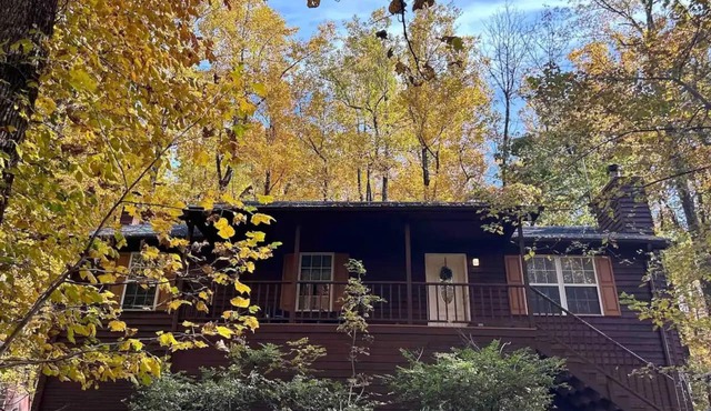 #Mountain Escape#HotTub#Fireplace#PetsOK#near Skyline D&Wineries&BM Lodge