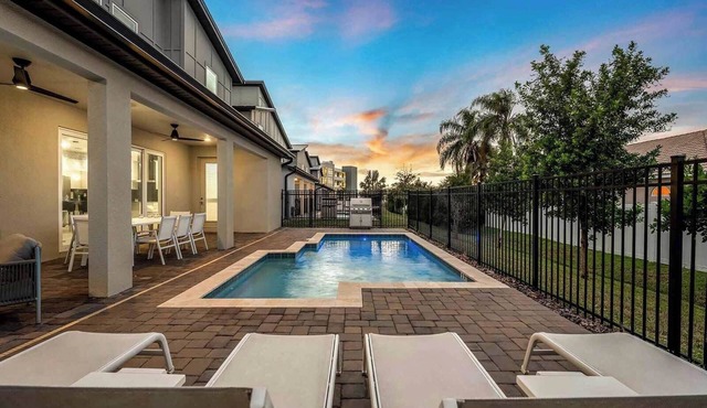 New Fun 6 - BR Beach Vacation Home w Themed Kids' BR | Homes by Villatel