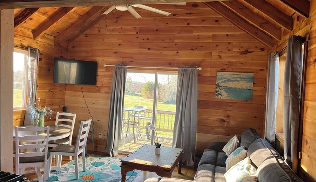New spacious-charming one bedroom cottage with loft at Wilson Lake Country Club