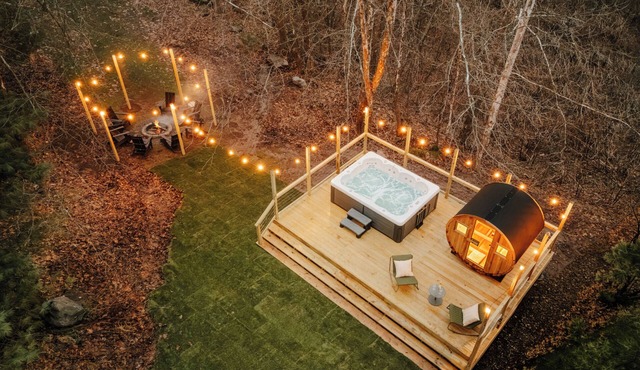 NEW: Streamside by Callicoon: Hot Tub, Sauna & Gym
