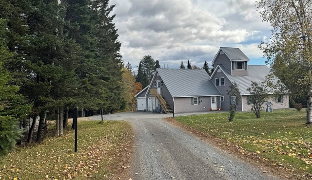 New Stylish Guest Suite – Cozy & Quiet Stay in charming Sangerville