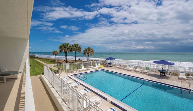 Oceanfront 2BR Condo 2nd Floor Balcony Overlooking Pool, Unit 201