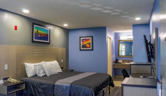 Orange Tustin Inn