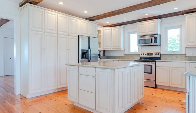 Peaks Island Oceanfront Escape with Private Pool