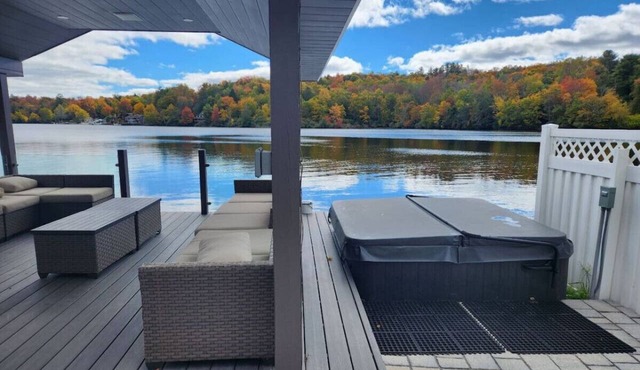 Private Dock/Indoor Pool/Sauna/Hot Tub - Sleeps 14