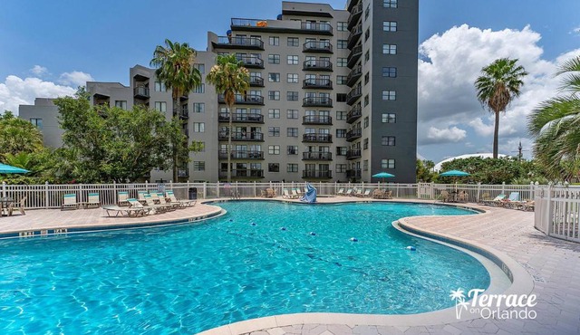 Relaxing Central Condo with Balcony 7 Min to Universal