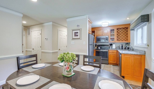 Resort Condo w/Marina Access in Williamsburg!