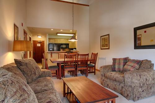 Riverbend Lodge 216 by Great Western Lodging