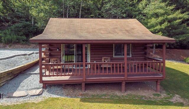 Rough Cut Lodge - Maple Cabin in Gaines