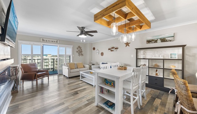 Royal Hawaiian 414 by Seaside Vacations & Sales