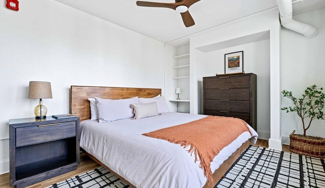 Sabel #204 | Downtown Asheville condo with king suite, Wi-Fi, free parking