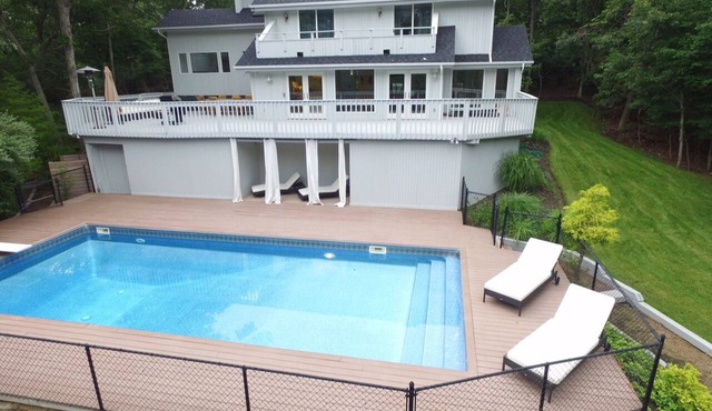 Sag Harbor - Beautiful 5BR, 3.5BR home with heated pool, wooded private backyard