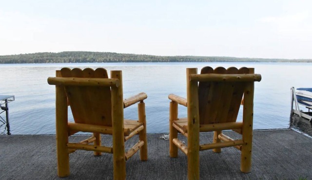Sebec Lakefront Cottage, Swim/Boat/BBQ from deck
