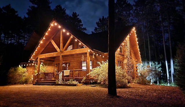 🏞Secluded Log Cabin Near Wisconsin Dells & Wisconsin River Fireplace Ski 🏕