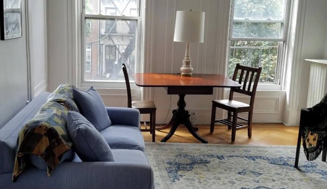Spacious 2 bedroom in brownstone Brooklyn