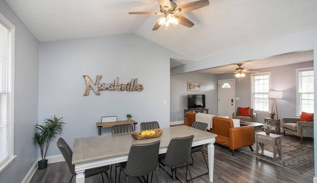 Spacious 4 BR/3 BA with Game Room