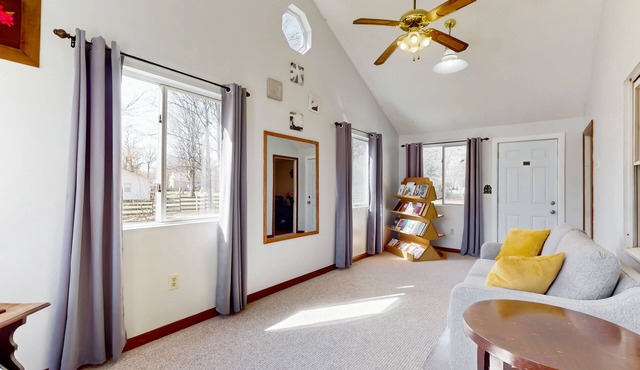 Spacious home with enormous yard & firepit - near trails, village center