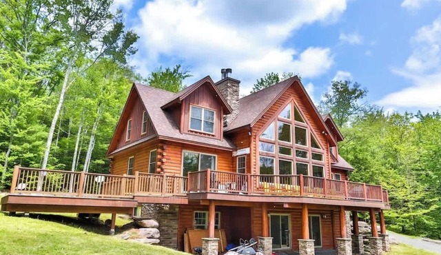 Spacious Mountain Home | Fire Pit & Panoramic Views