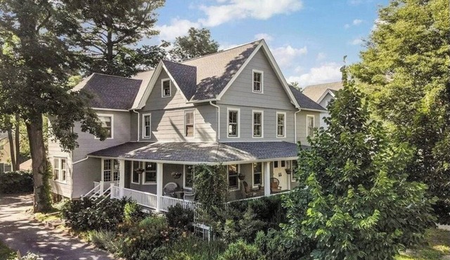 Spacious Scarsdale house -30 mins to Manhattan
